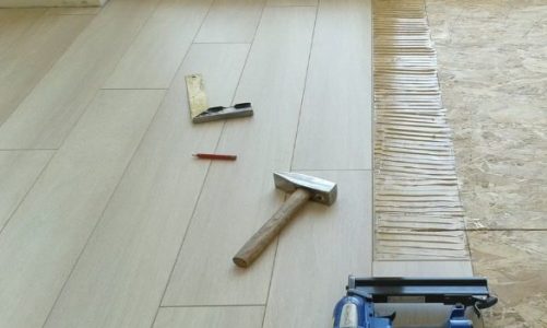 Что нужно для укладки ламината на линолеум