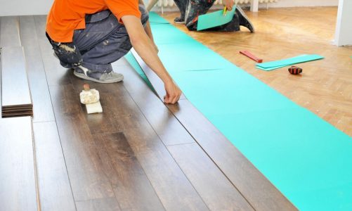 Монтаж ламината паркета